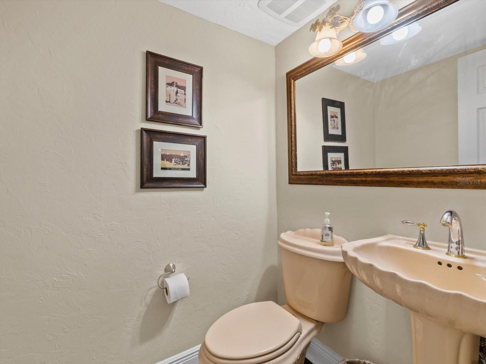 8773 MIDNIGHT PASS RD #506G