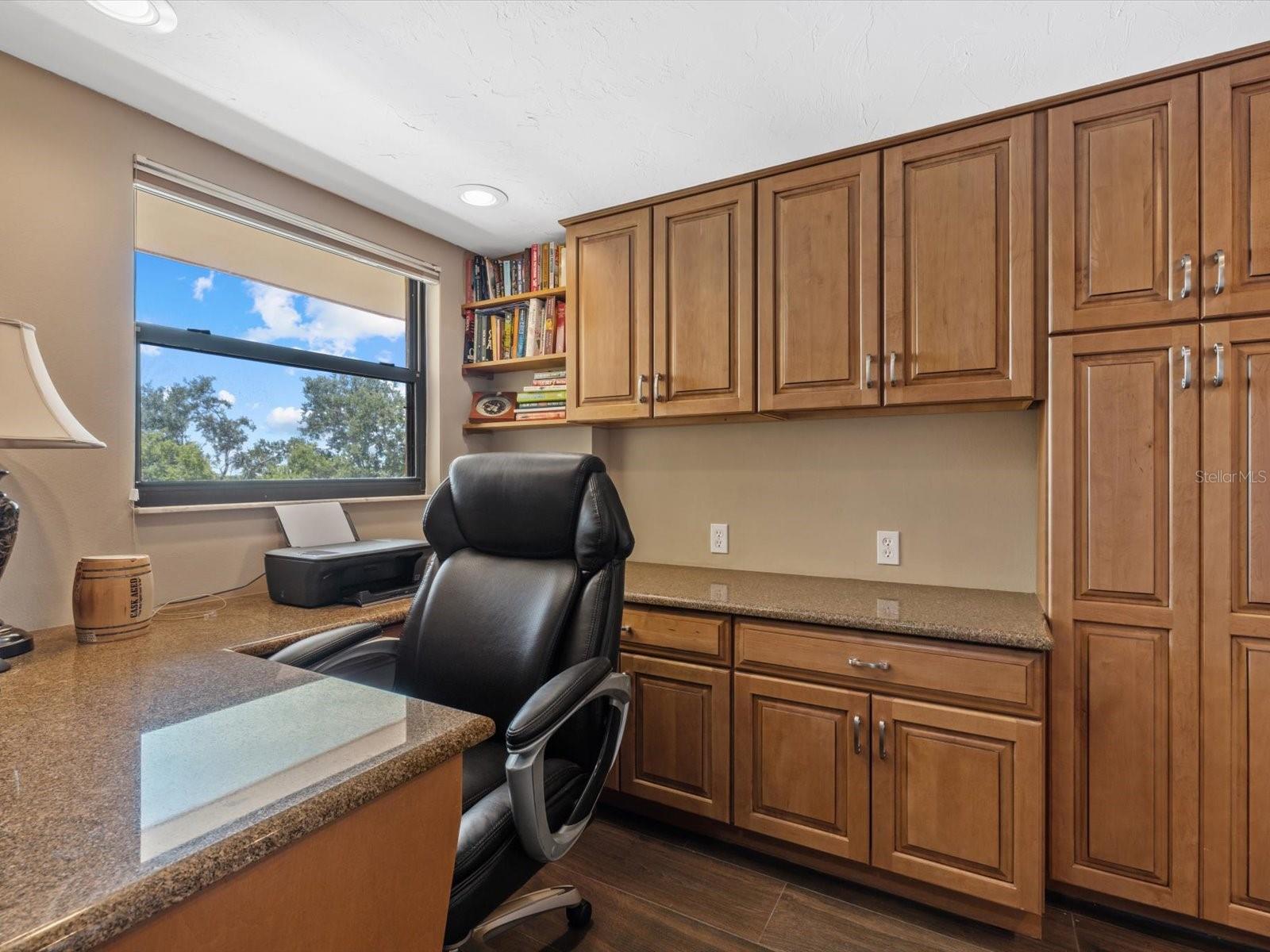 8773 MIDNIGHT PASS RD #506G