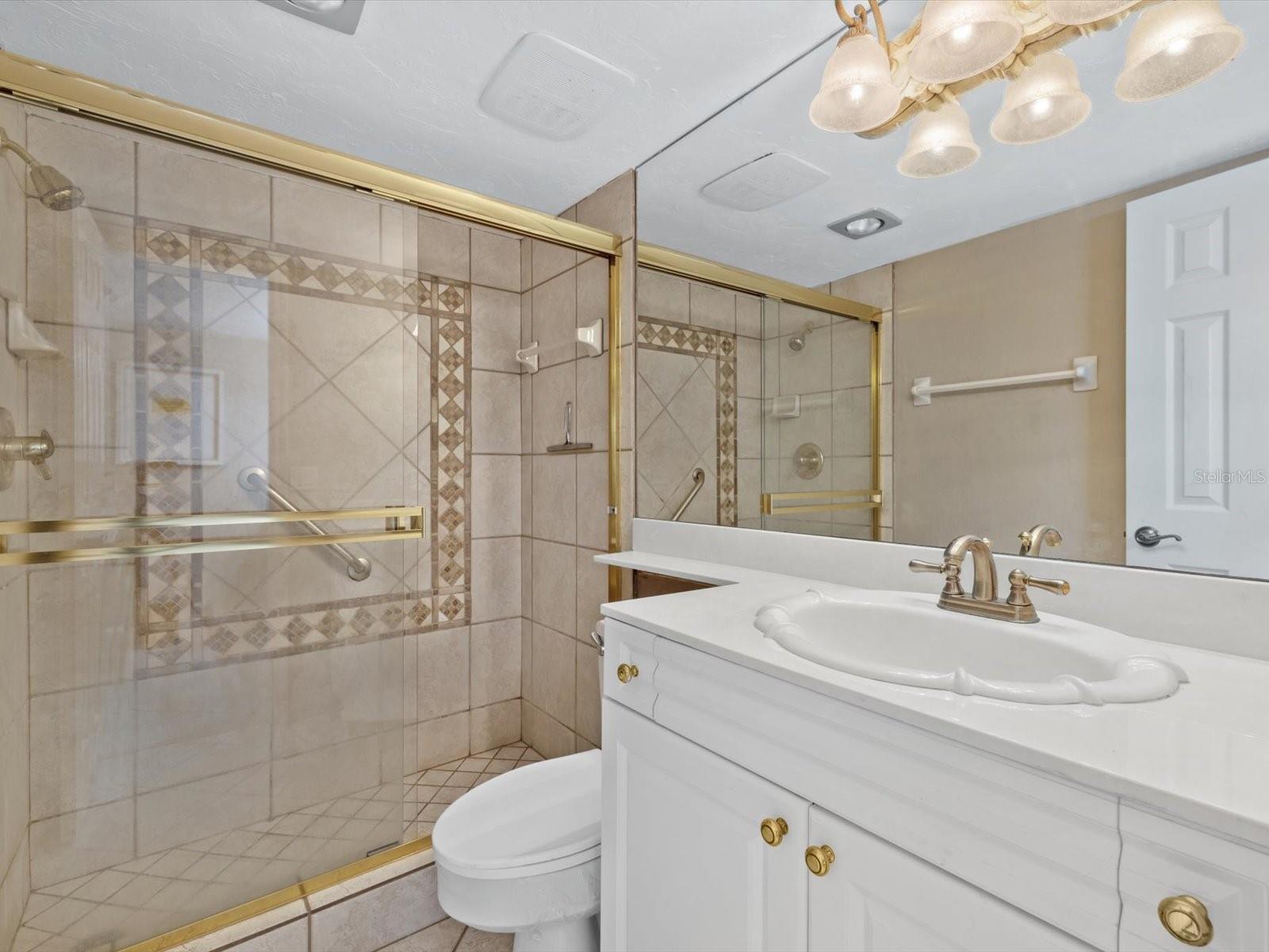 8773 MIDNIGHT PASS RD #506G