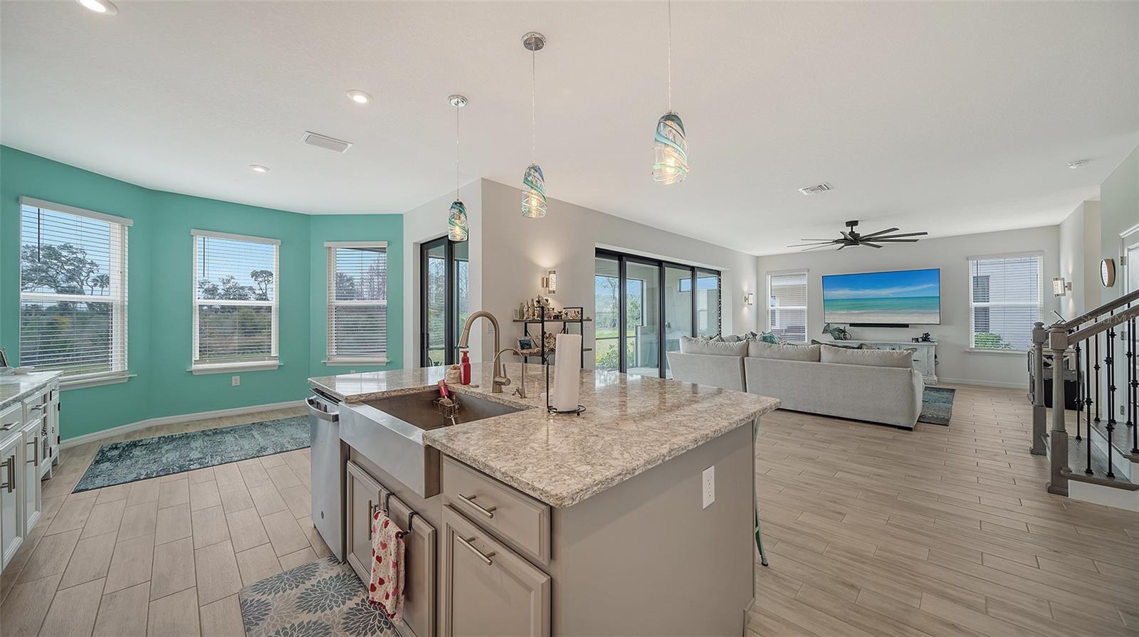 15320 SHADY PALMS LN