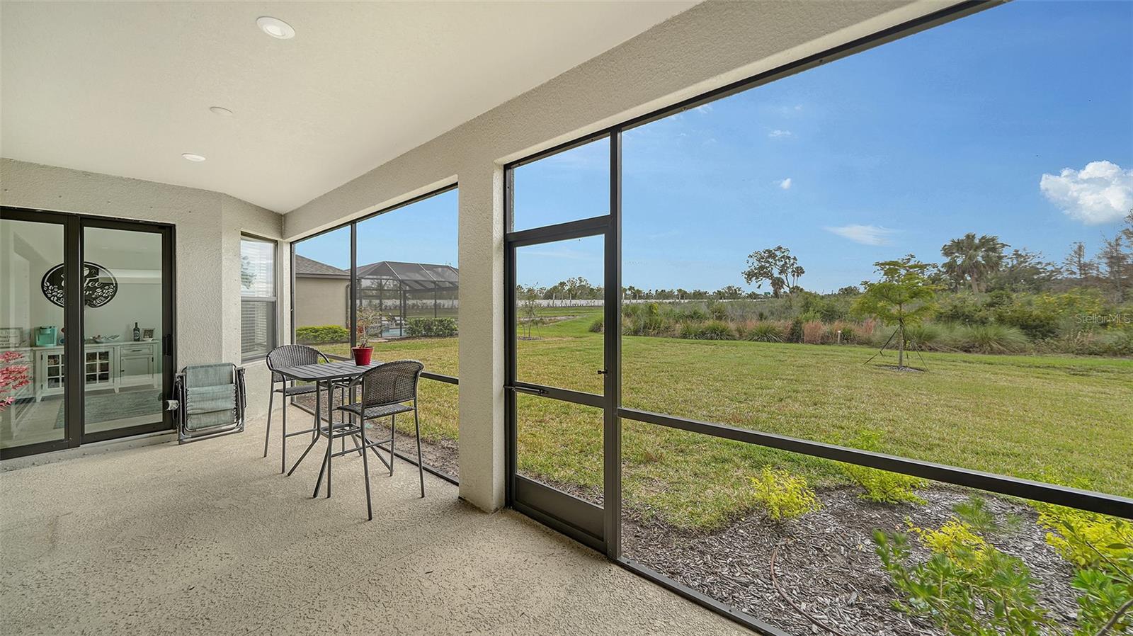 15320 SHADY PALMS LN