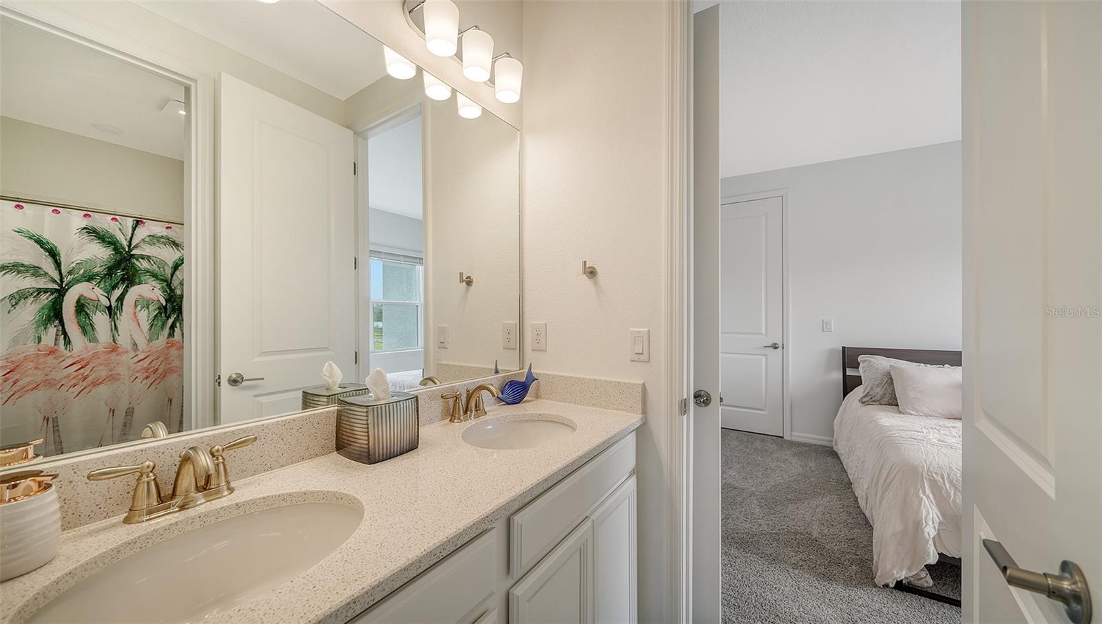 15320 SHADY PALMS LN