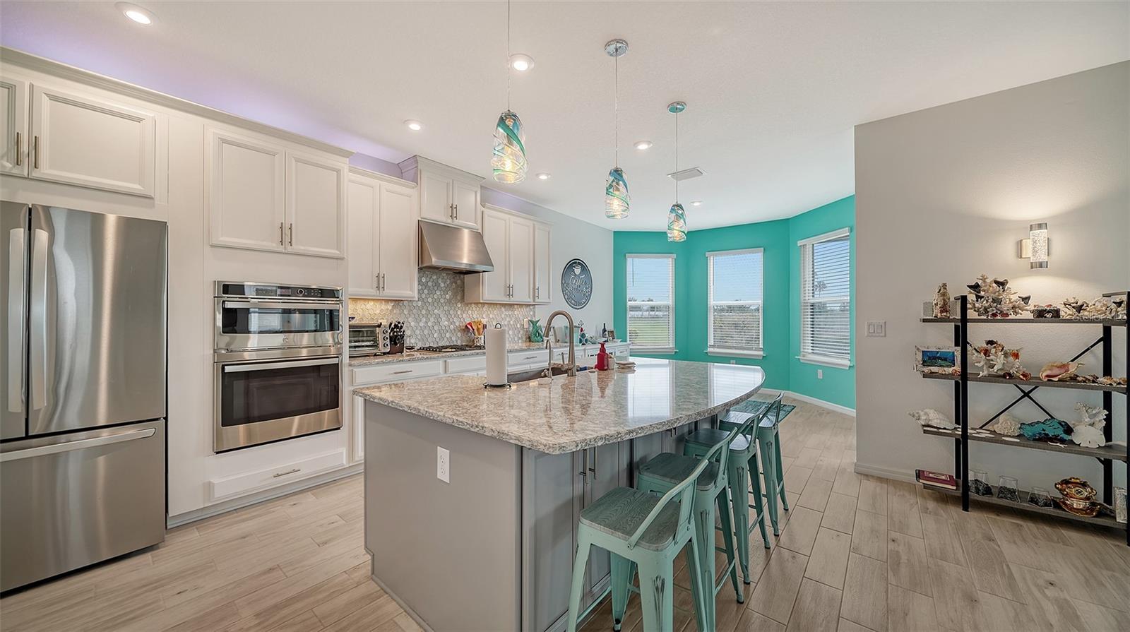 15320 SHADY PALMS LN