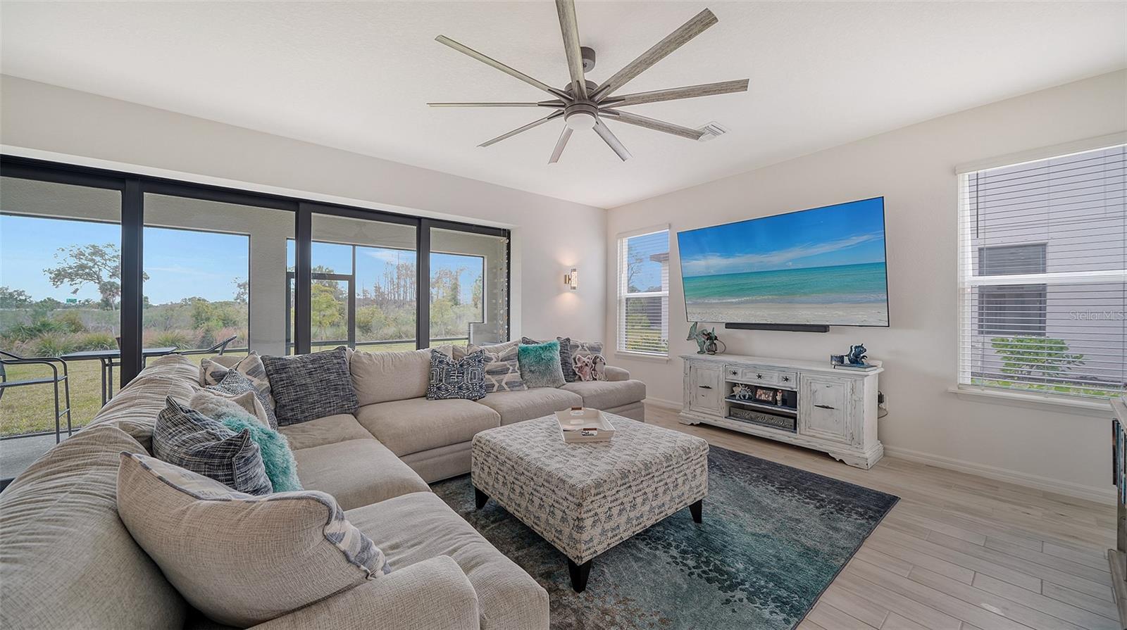 15320 SHADY PALMS LN