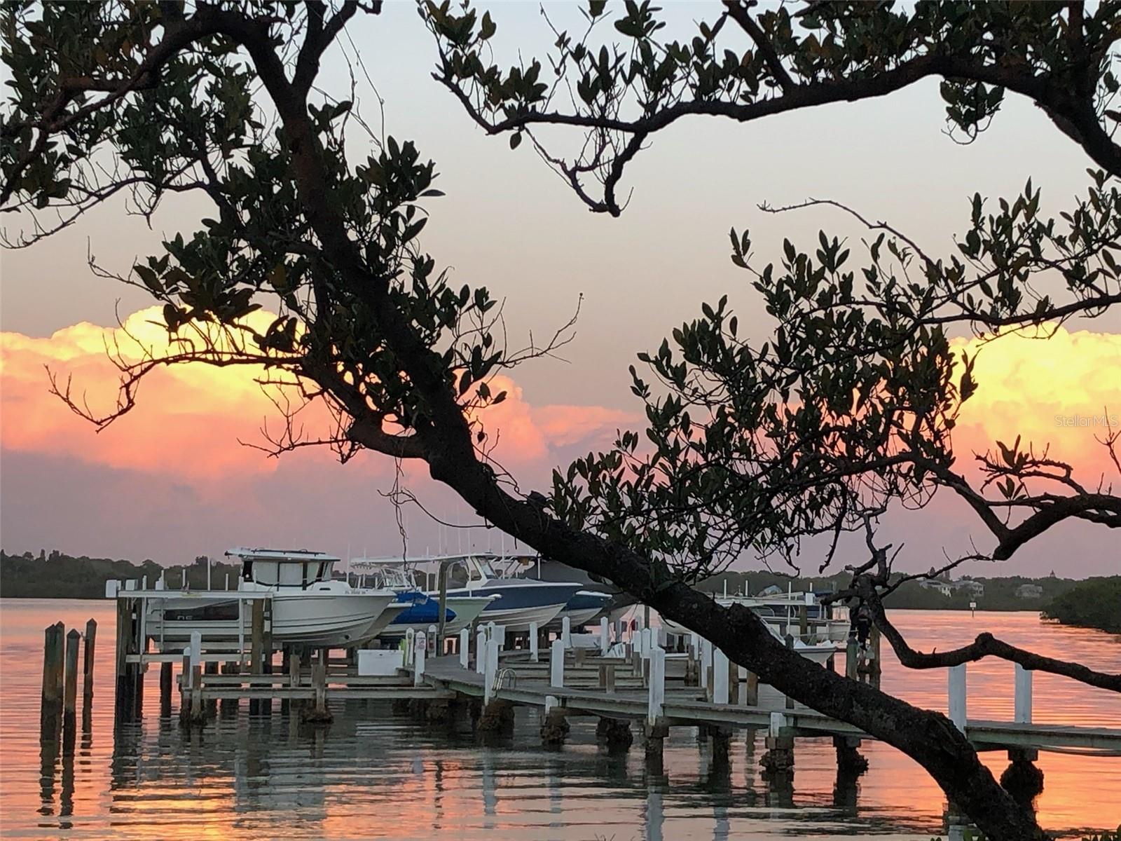 8767 MIDNIGHT PASS RD #106