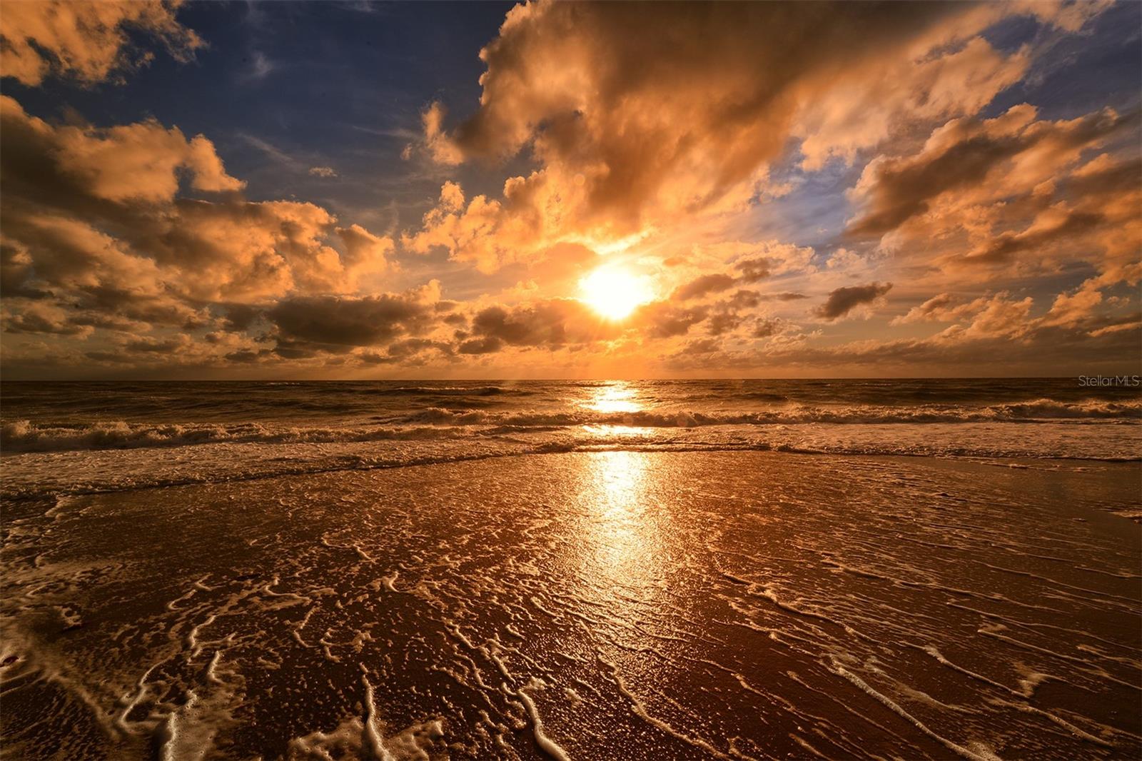 8767 MIDNIGHT PASS RD #106