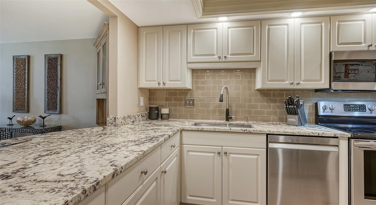 8767 MIDNIGHT PASS RD #106