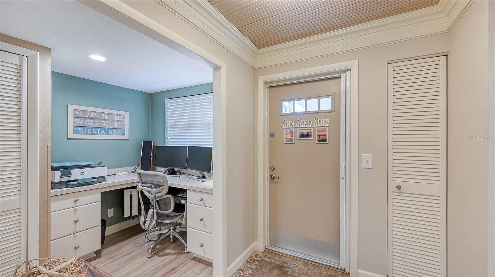 8767 MIDNIGHT PASS RD #106