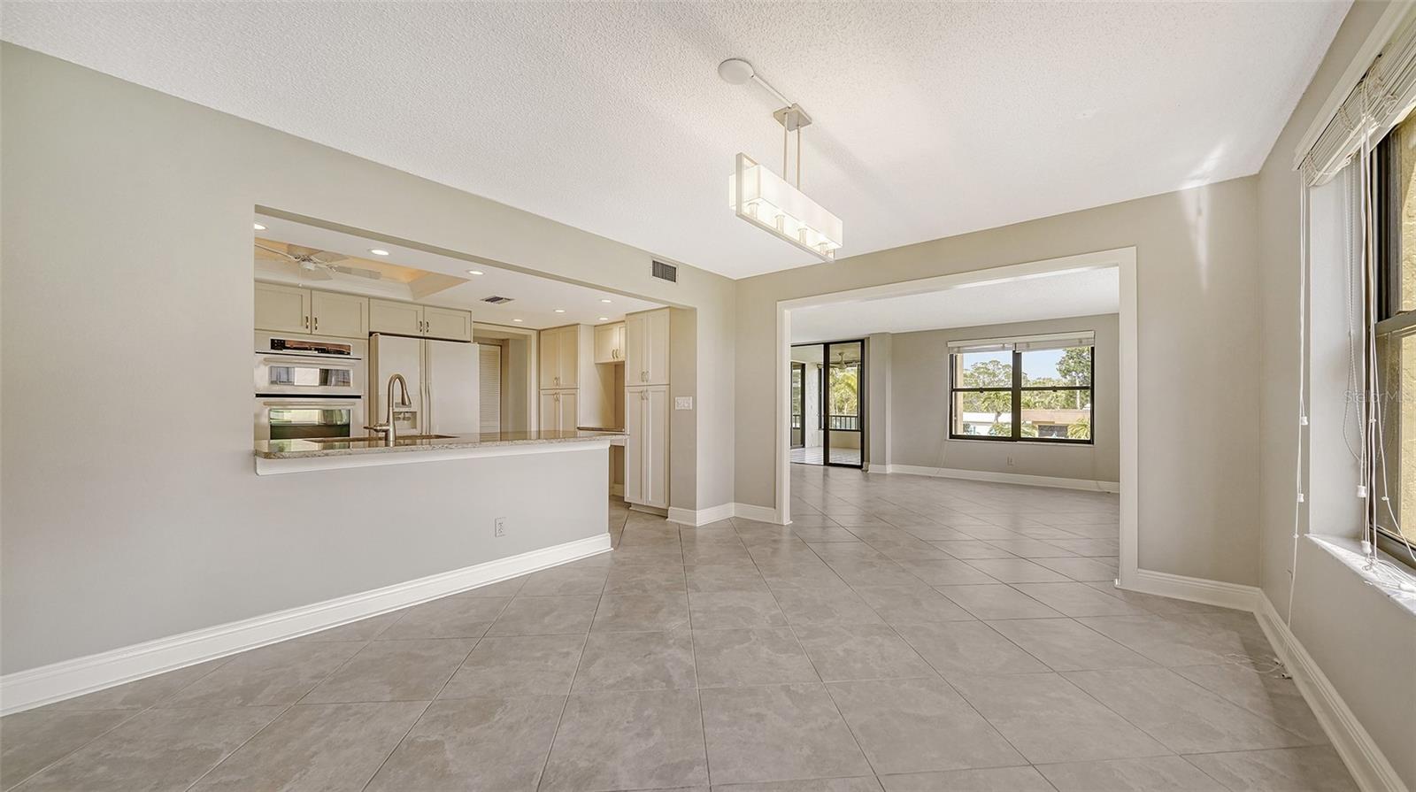 8773 MIDNIGHT PASS RD #206G