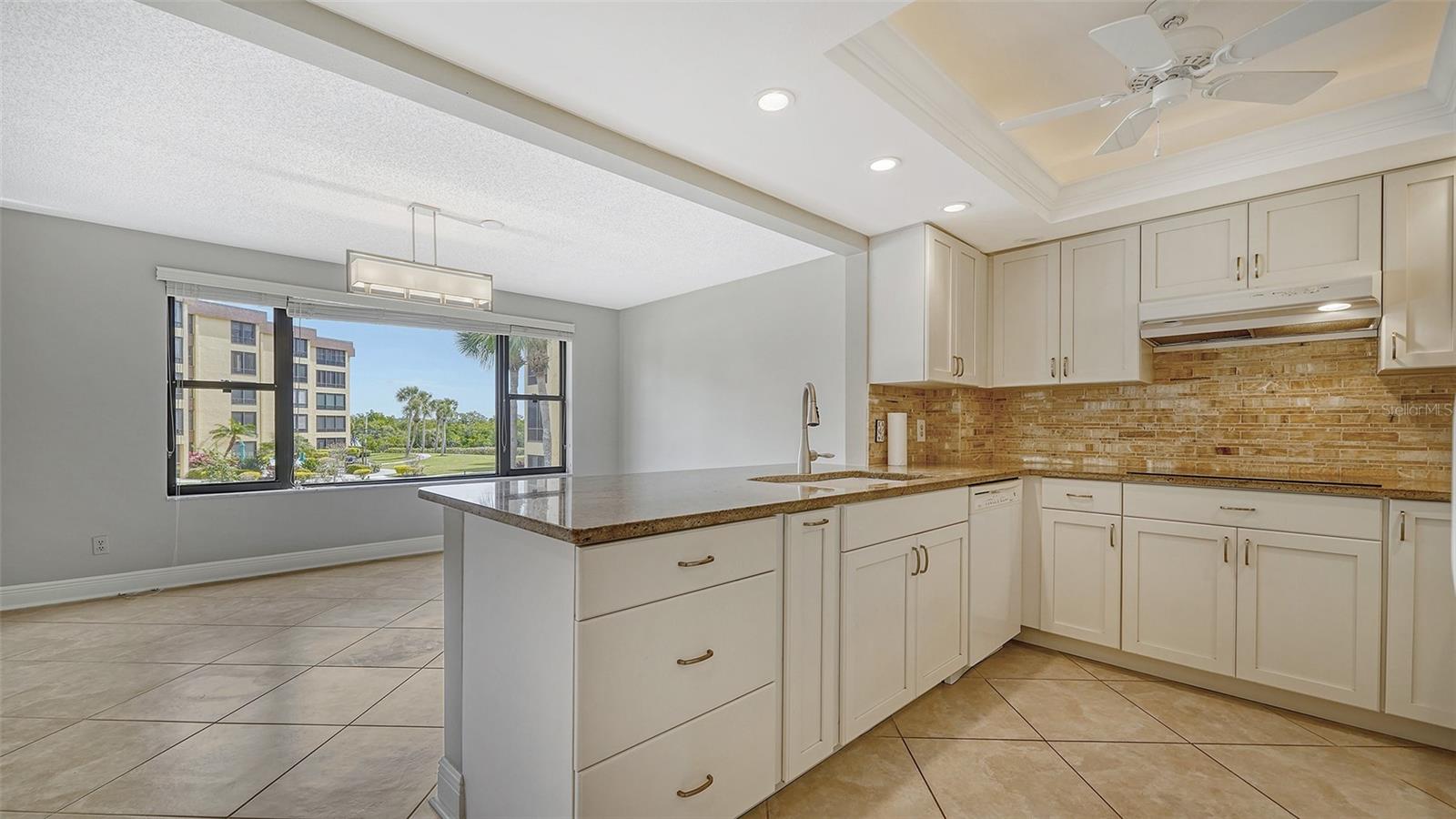 8773 MIDNIGHT PASS RD #206G