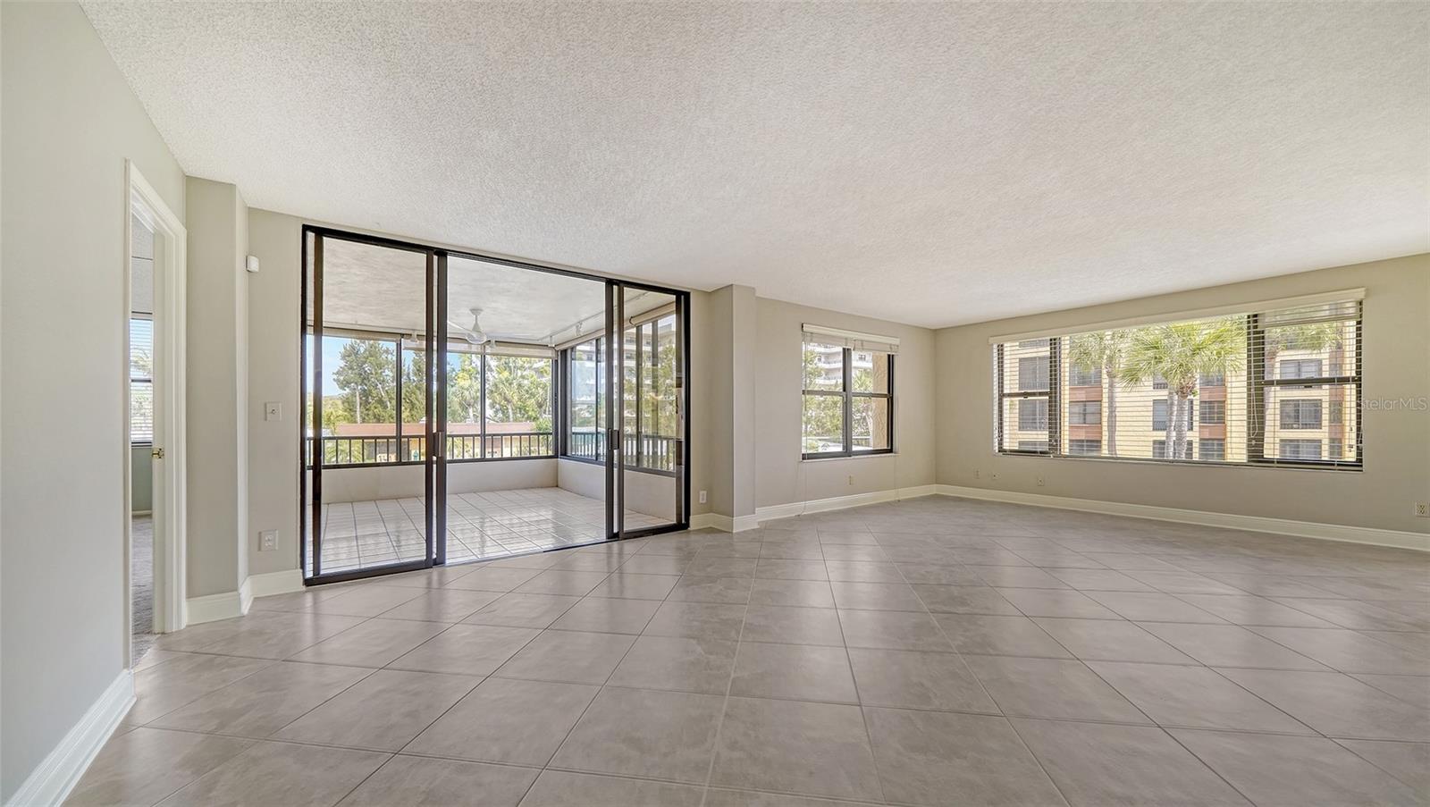 8773 MIDNIGHT PASS RD #206G