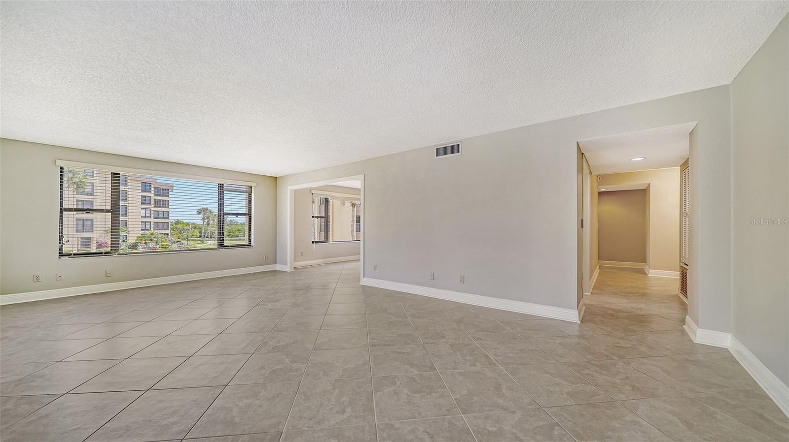 8773 MIDNIGHT PASS RD #206G