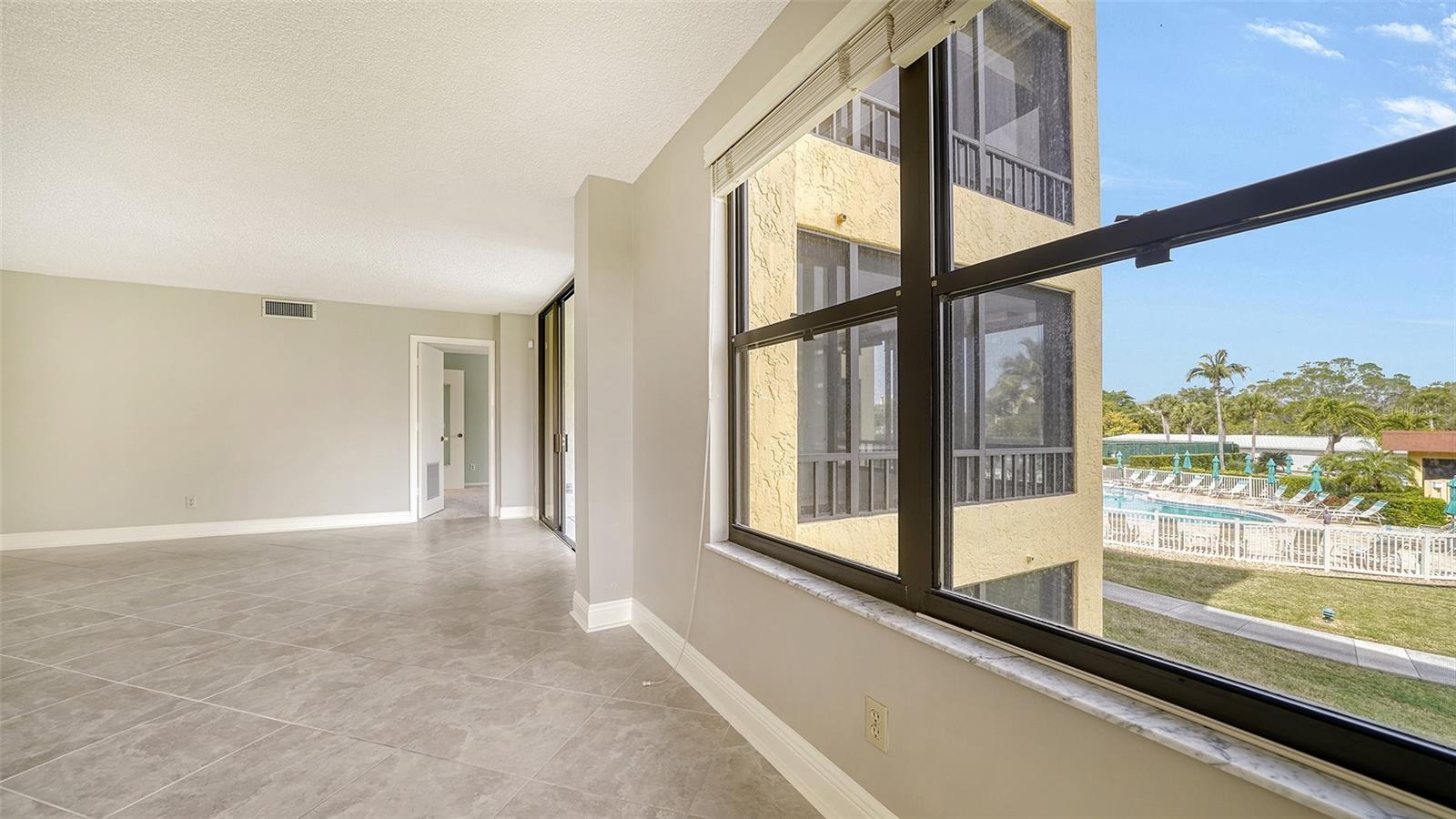 8773 MIDNIGHT PASS RD #206G