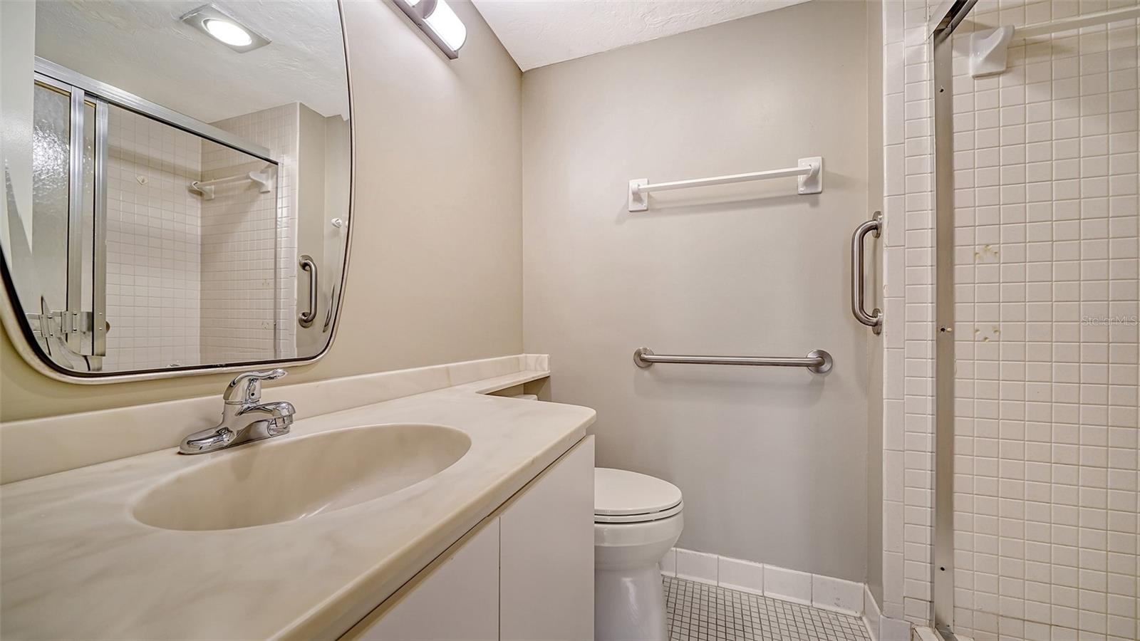 8773 MIDNIGHT PASS RD #206G