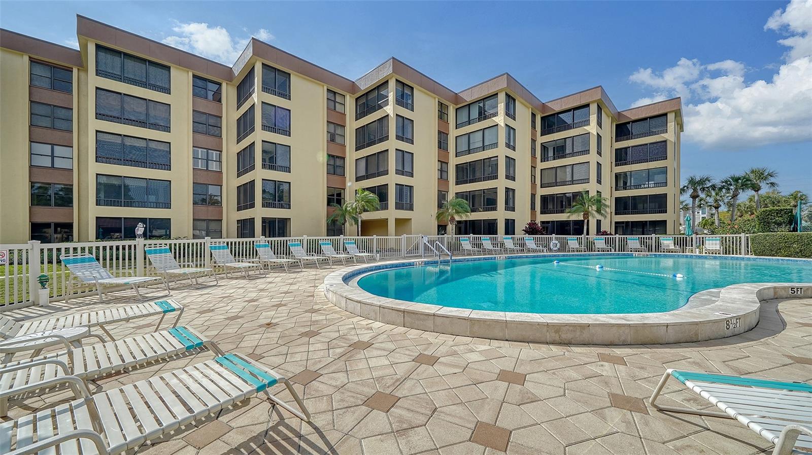 8773 MIDNIGHT PASS RD #206G