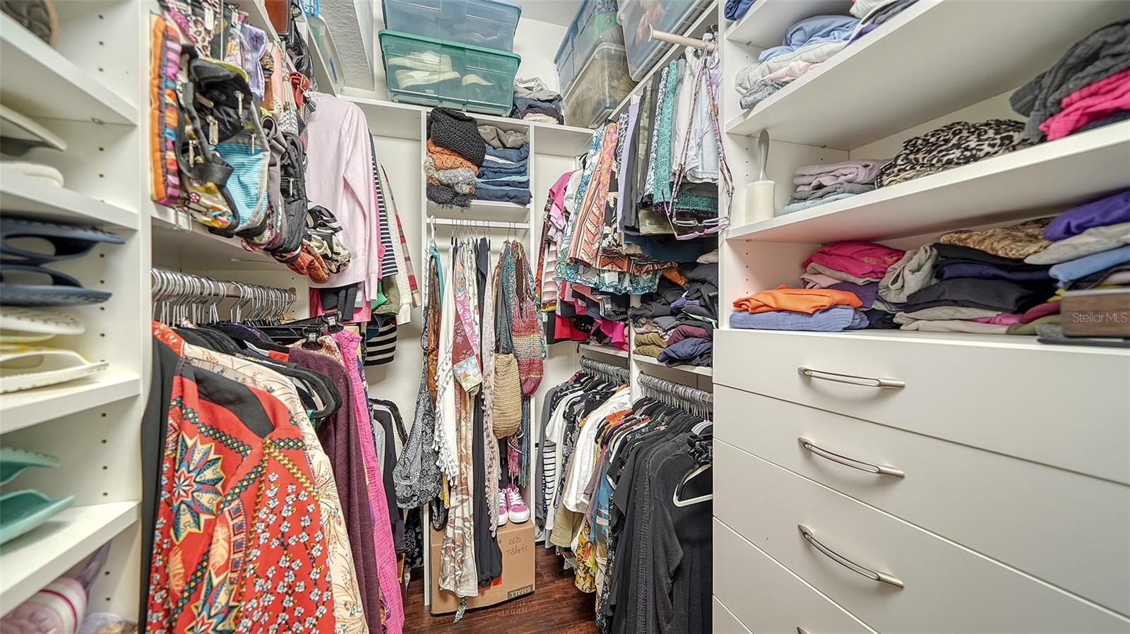 8725 MONTEREY BAY LOOP