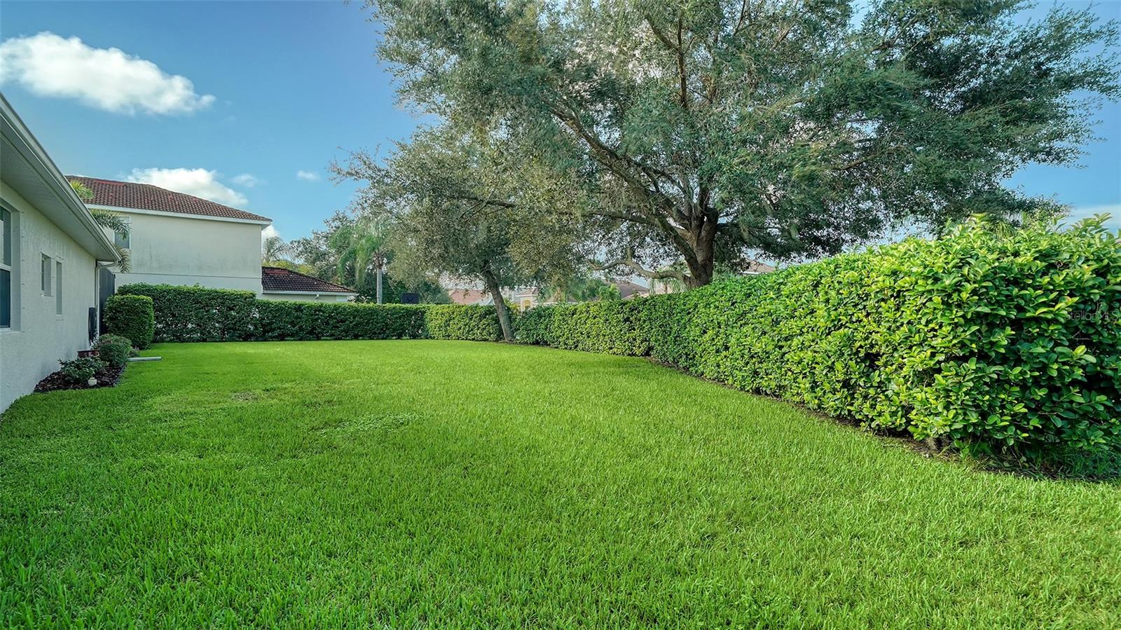 8725 MONTEREY BAY LOOP