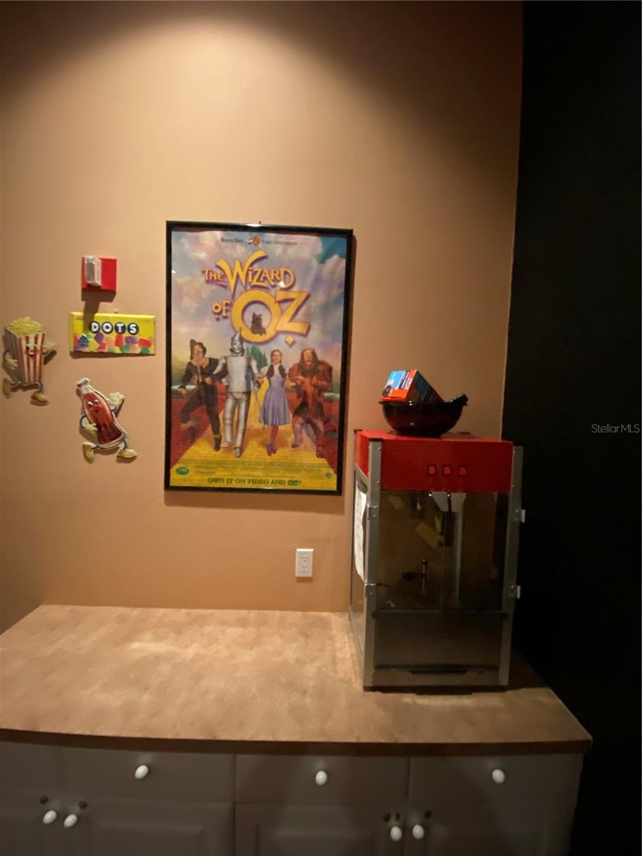 8330 GLENROSE WAY #1610