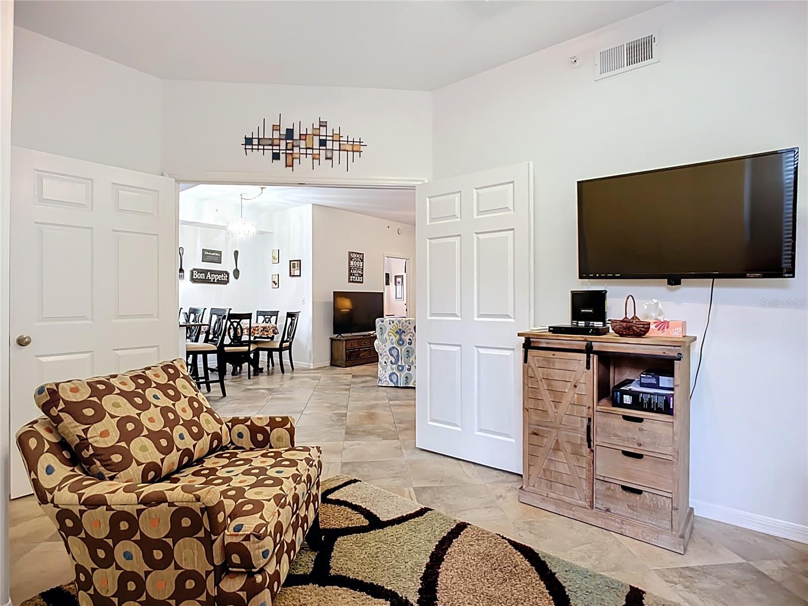 8330 GLENROSE WAY #1610