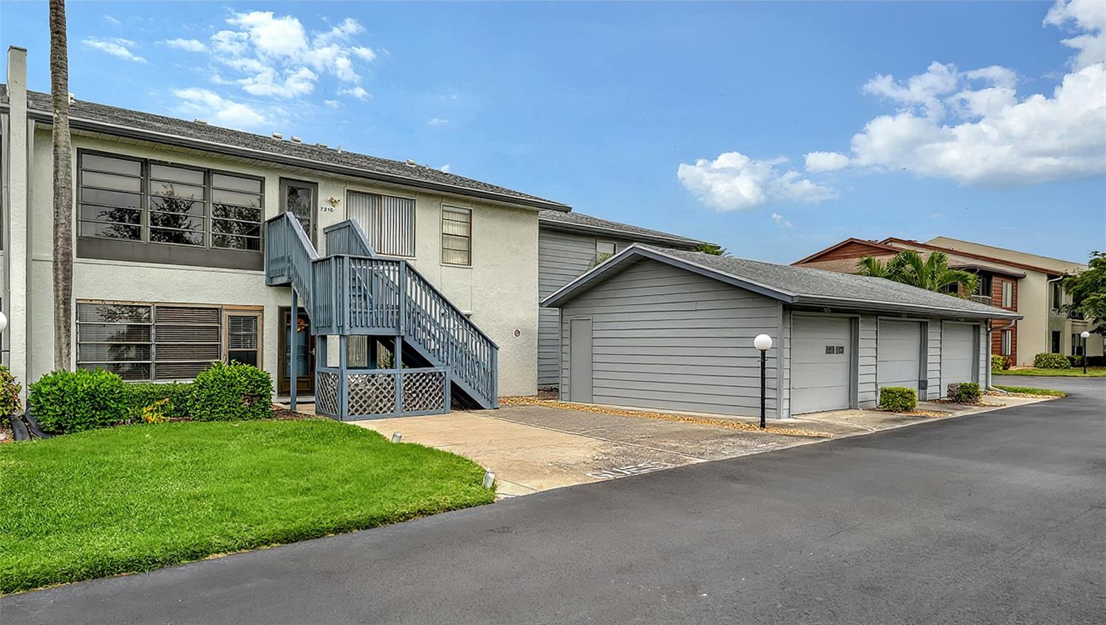 7210 27TH AVENUE DR W #7210