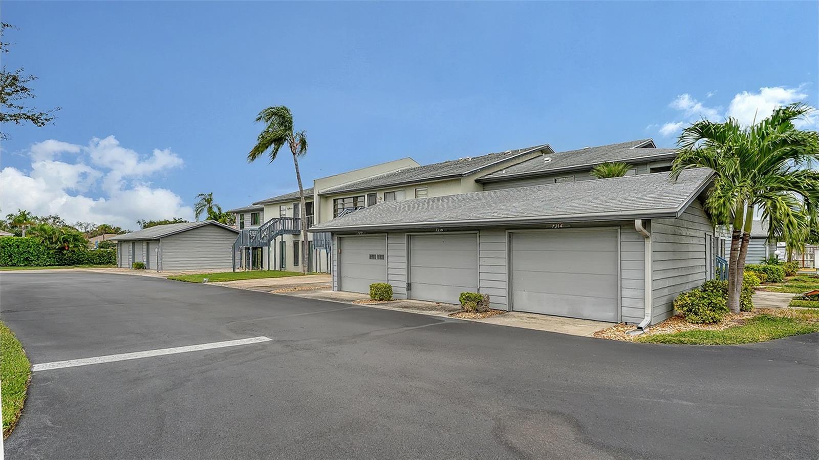 7210 27TH AVENUE DR W #7210