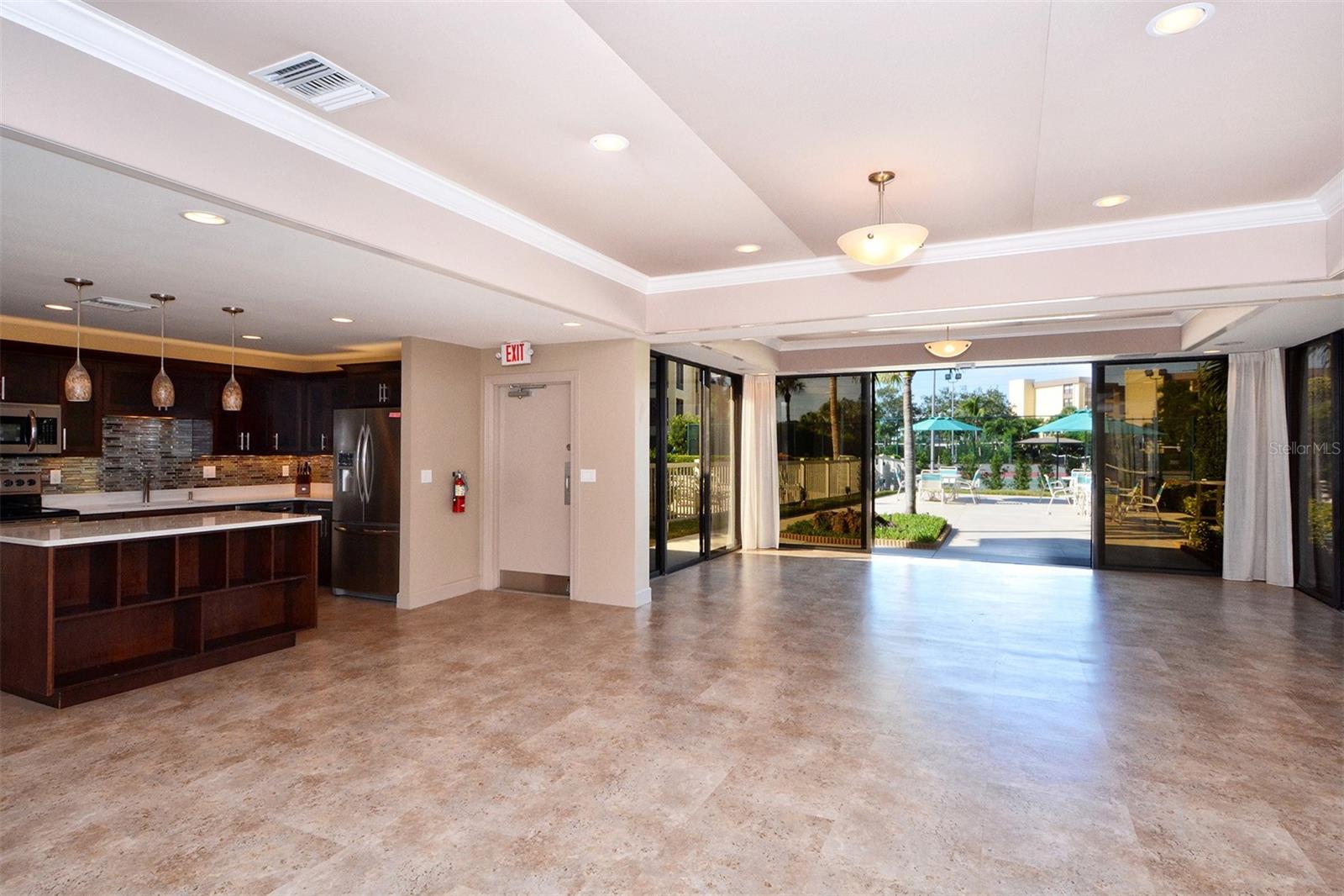 8773 MIDNIGHT PASS RD #102G