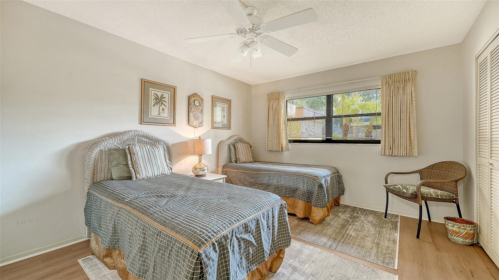 8773 MIDNIGHT PASS RD #102G