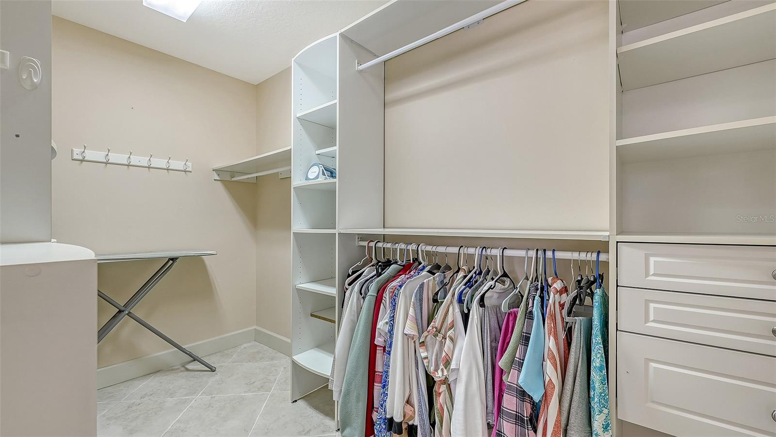 4476 DEER TRAIL BLVD