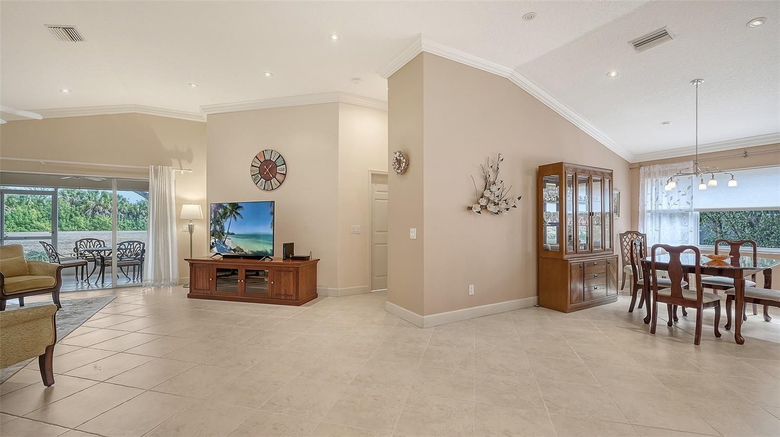 4476 DEER TRAIL BLVD