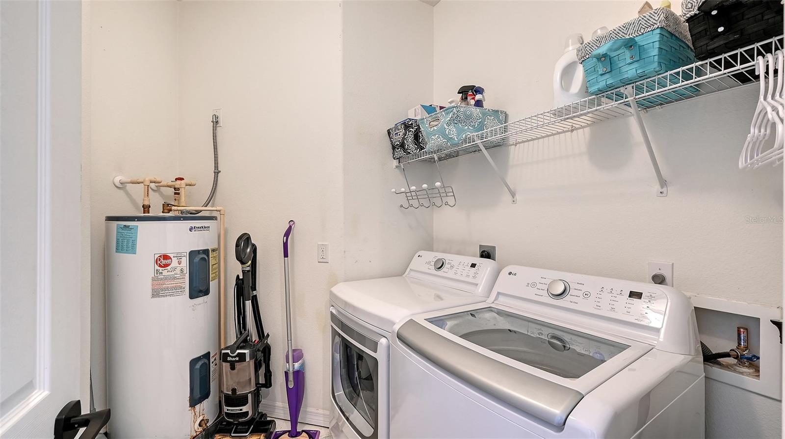 4509 STREAMSIDE CT #1901