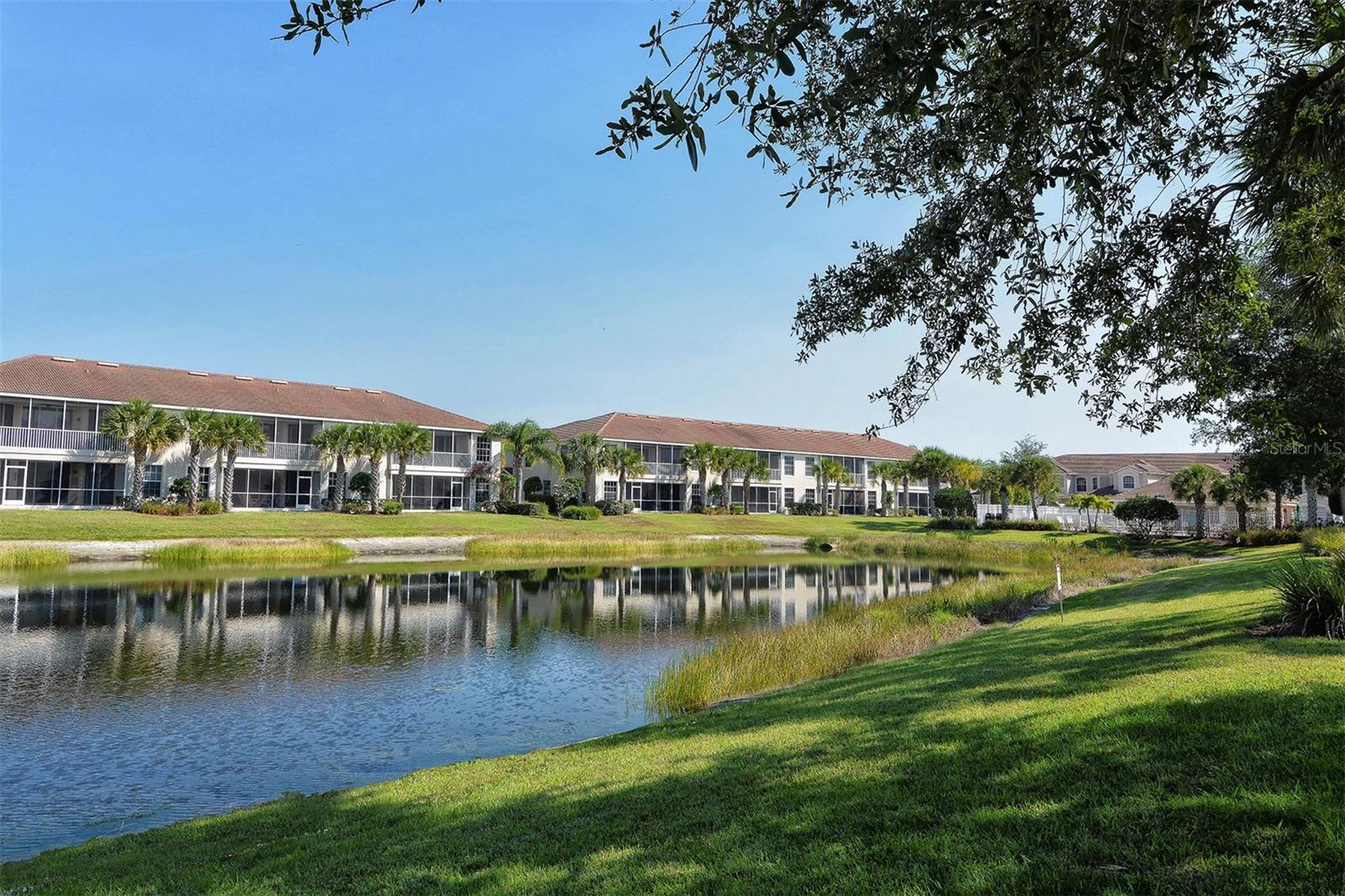 4509 STREAMSIDE CT #1901