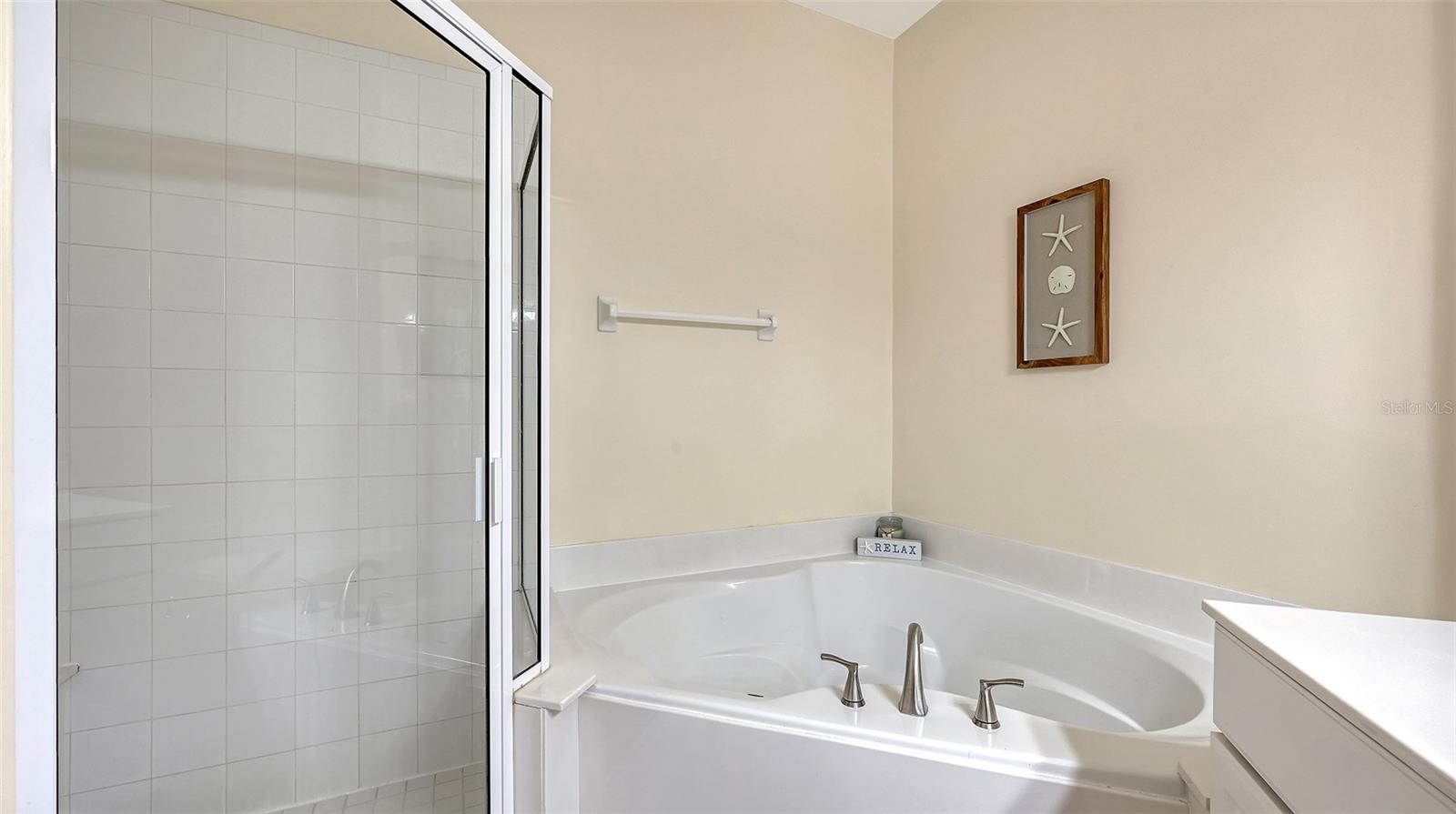 4509 STREAMSIDE CT #1901