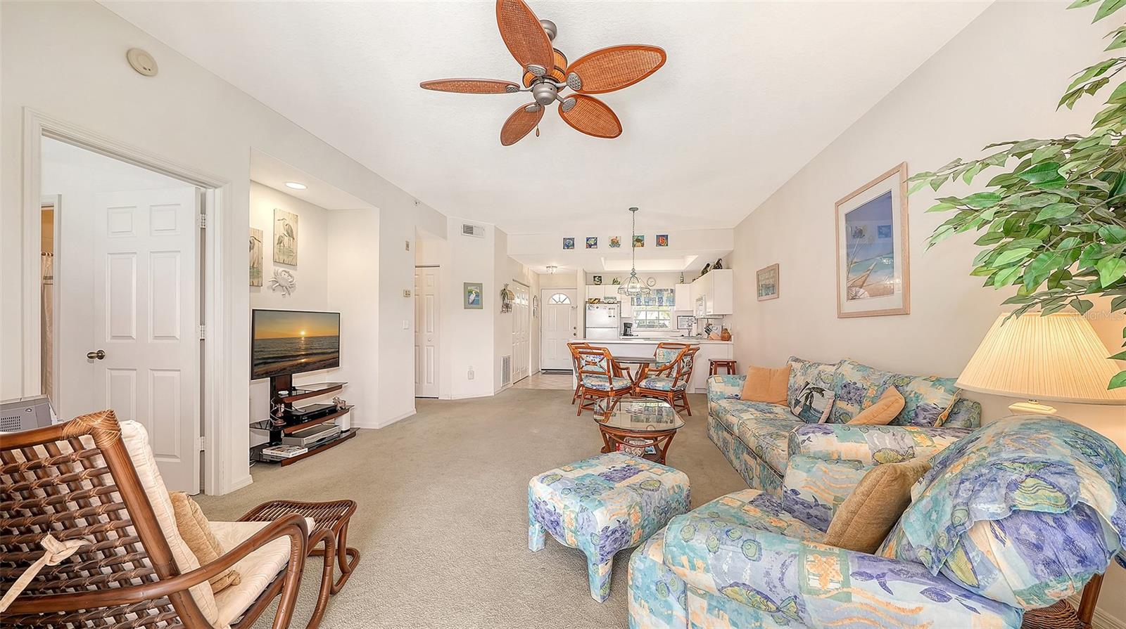 8370 WINGATE DR #716