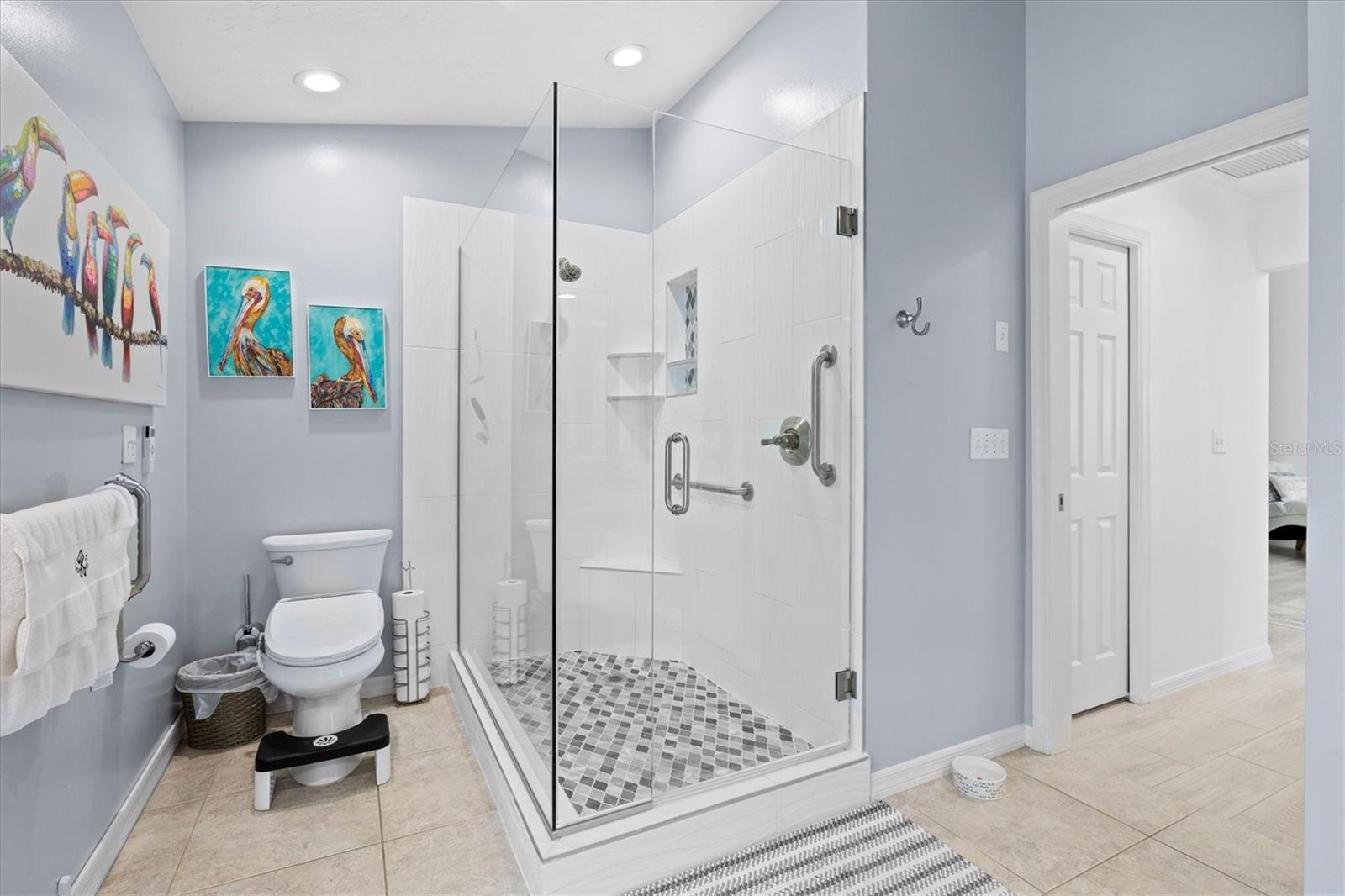 1174 SORRENTO WOODS BLVD