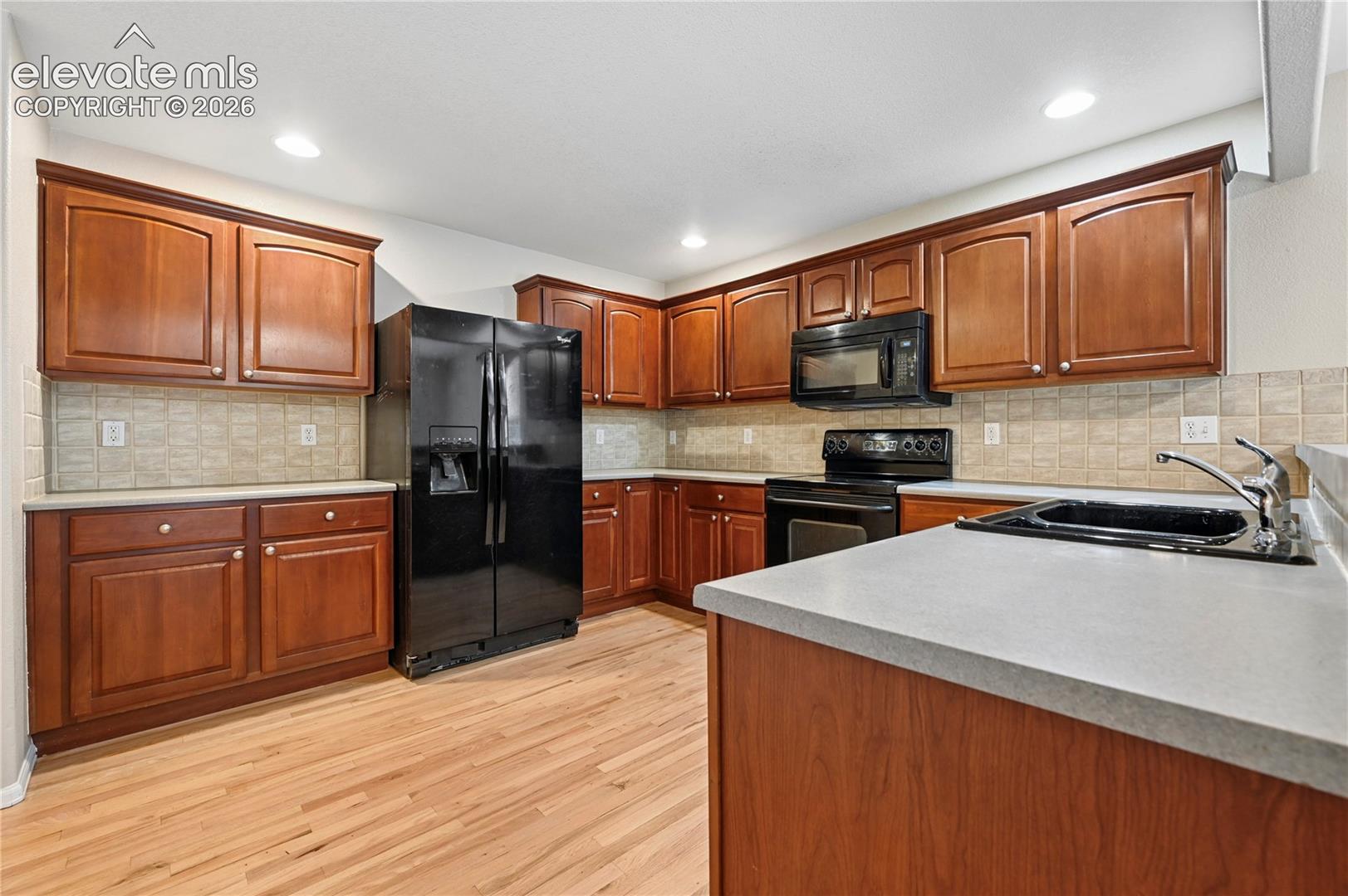 7483 Straggler Circle