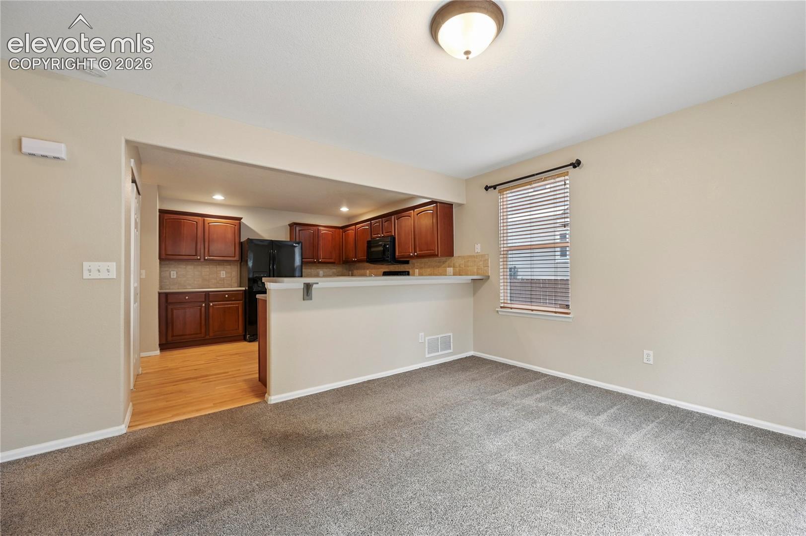 7483 Straggler Circle