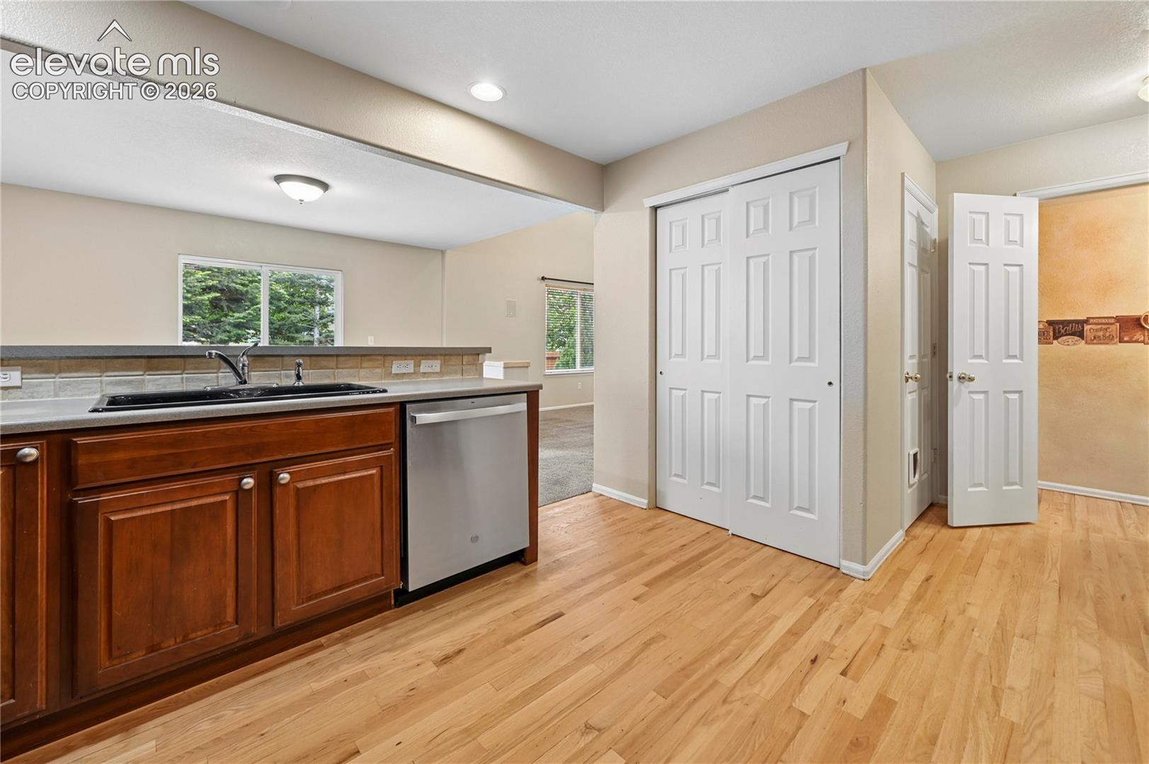 7483 Straggler Circle