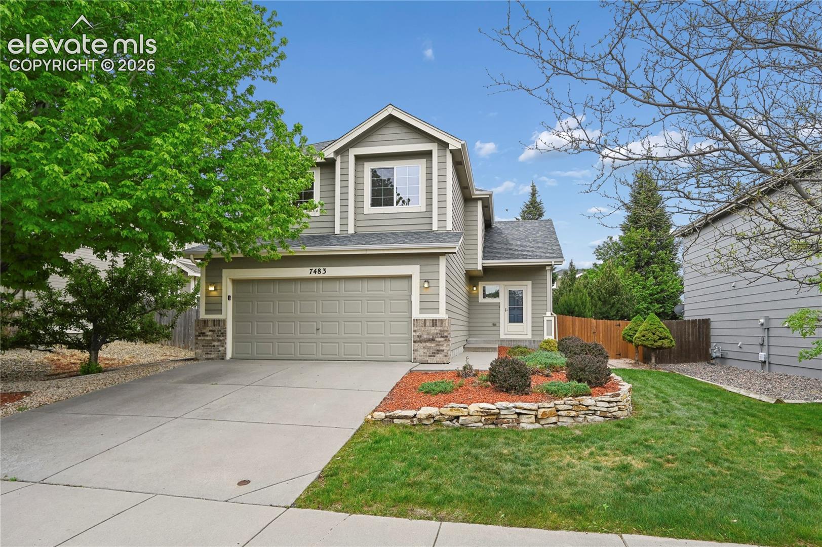7483 Straggler Circle