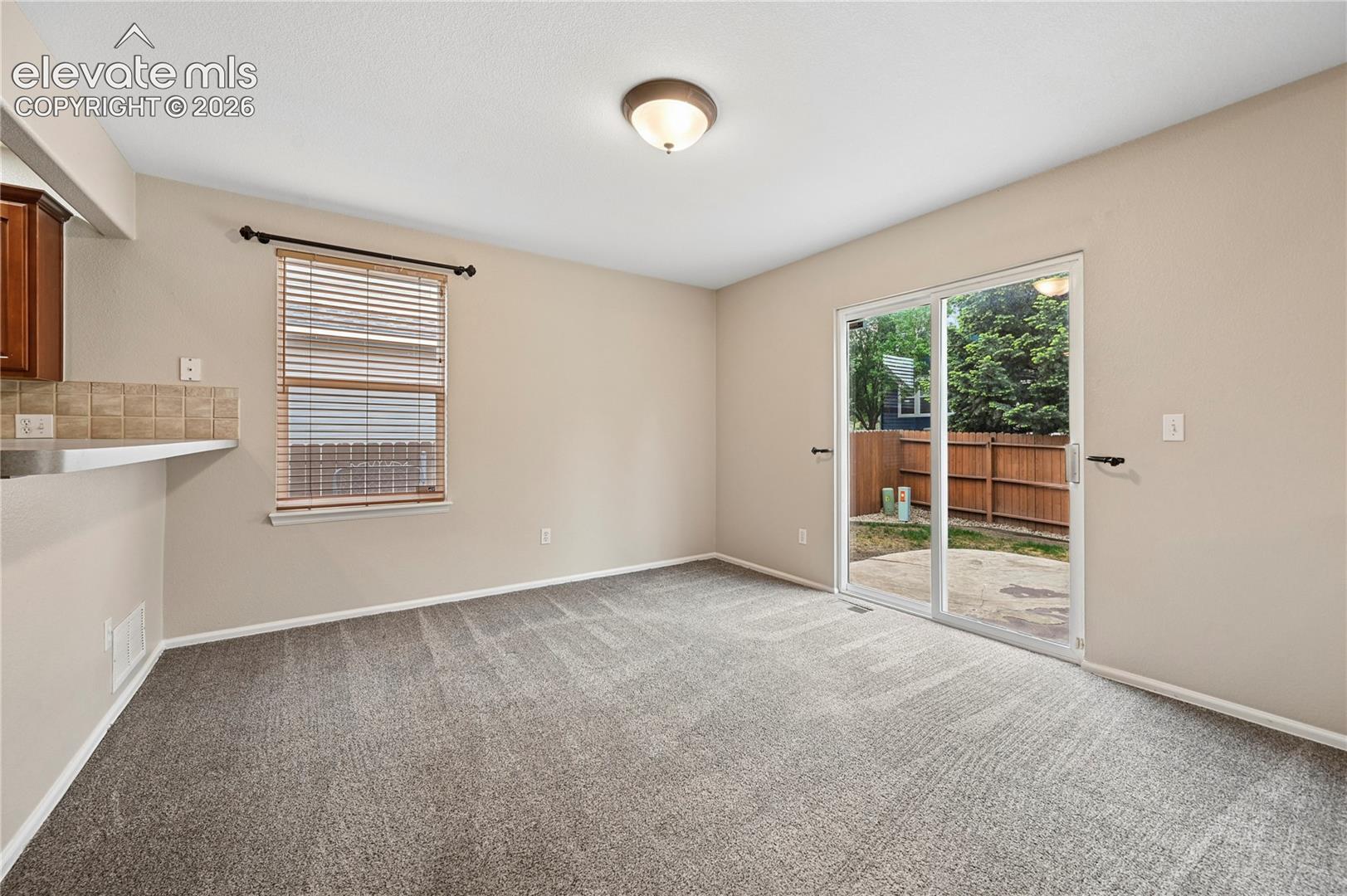 7483 Straggler Circle