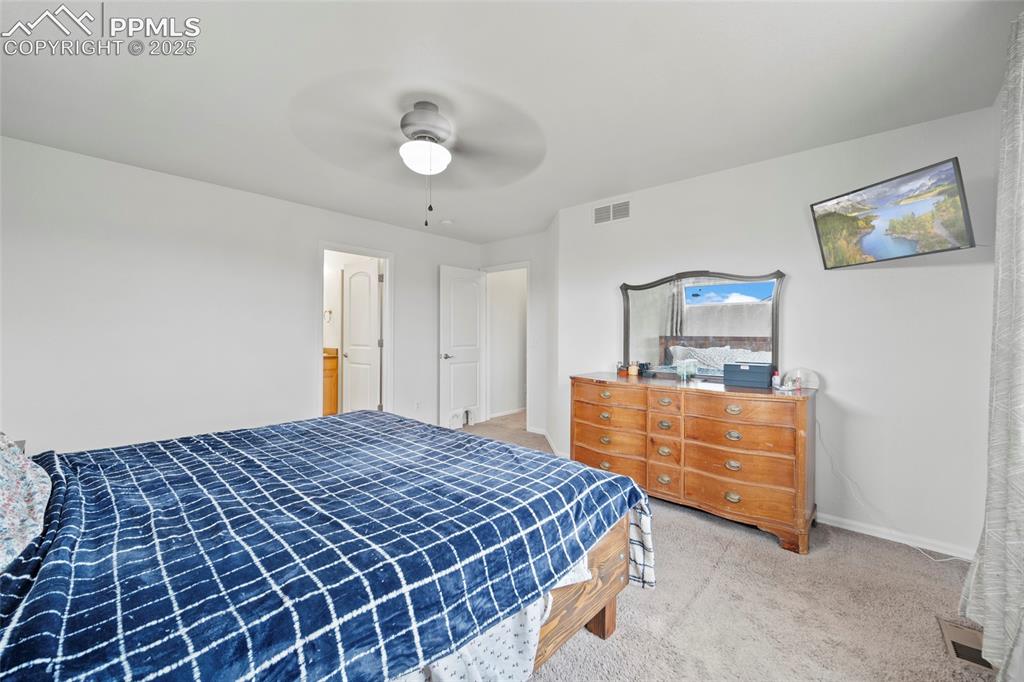 6095 San Mateo Drive