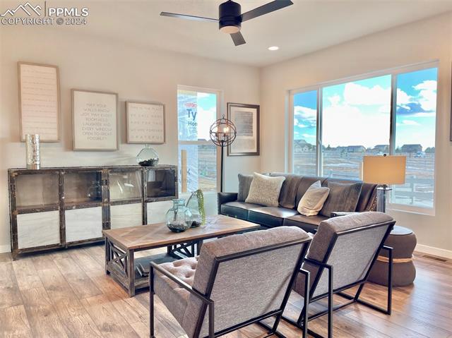 17617 Lemon Rye Loop