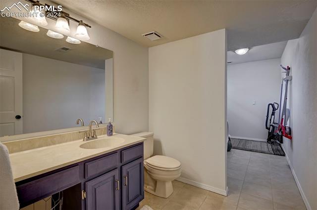 15215 Diamondhead Court