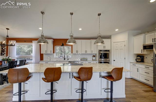 15215 Diamondhead Court