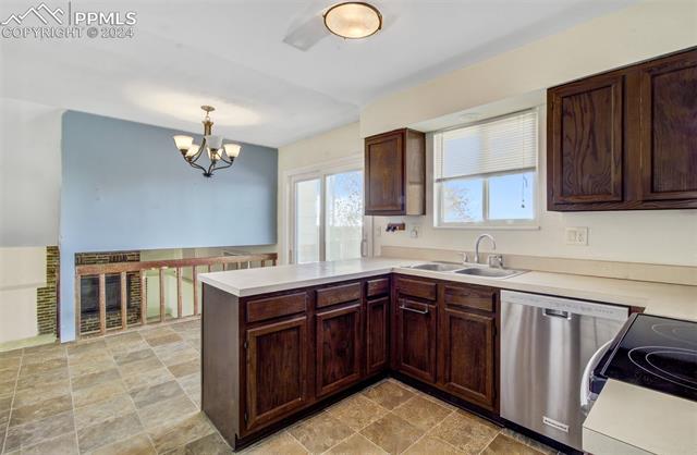 6565 Brook Forest Drive