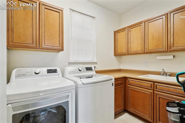 10873 Torreys Peak Way