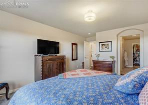 8127 Mockorange Heights