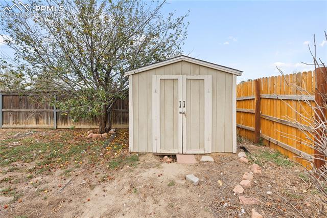 885 N Candlestar Loop