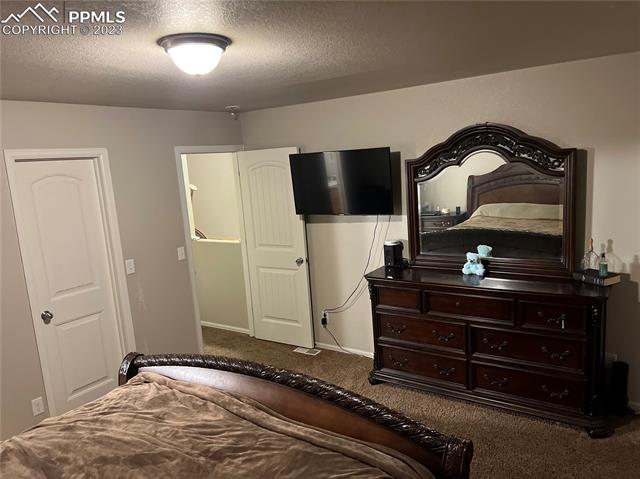 680 E Marigold Drive