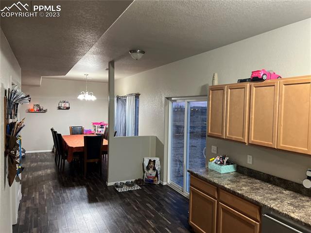 680 E Marigold Drive