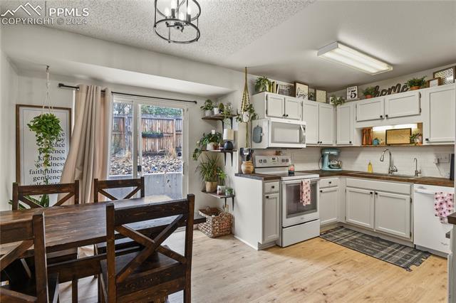 633 Harvest Field Way